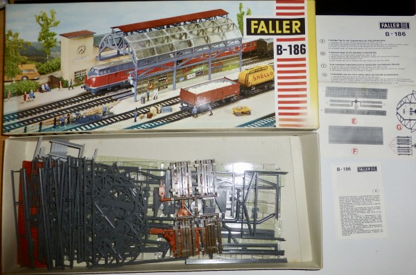 Faller B-186 AMS Bahnhofshalle ungebaut OVP H0 1:87 HC5 å