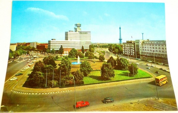 Theodor Heuss Platz mit Funkturm Berlin Ansichtskarte 50er 60er Jahre 10 å *