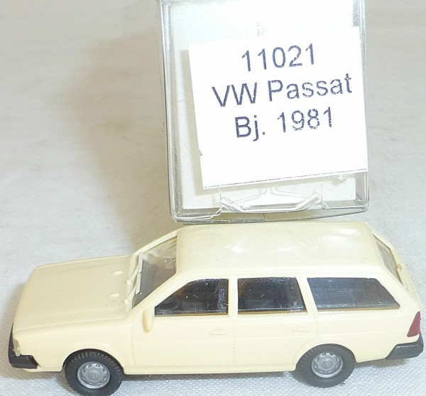 Beige VW Passat Bj. 1981 IMU/EUROMODELL 11021 H0 1/87 OVP # HO 1 å