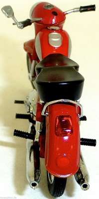 Ixo Jawa 500 DDR-Motorradmodell 1:24 – Inkl. Individuellem Wunschkennzeichen, Ca. 9 Cm