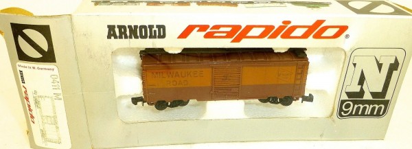 Milwaukee Road Güterwagen braun ARNOLD rapido 0411M N 1:160 OVP HU3 å *
