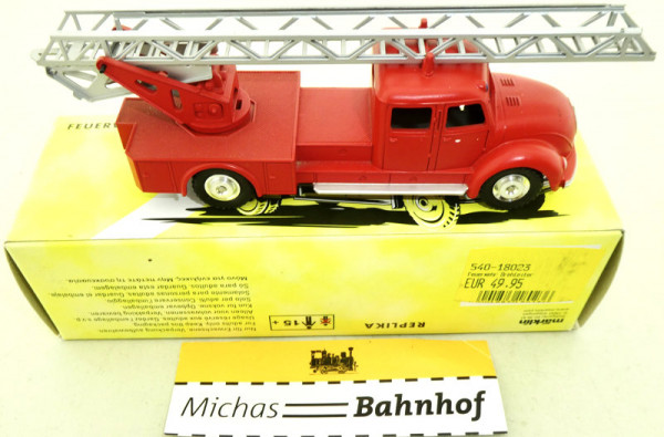 18023 Märklin Magirus Feuerwehr Drehleiter OVP ca 1:45 HC5 å