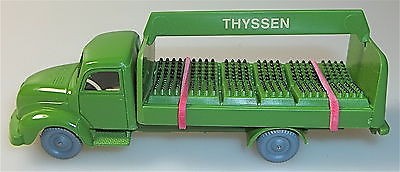 Thyssen kleines Logo Magirus Rundhauber Ölflaschen Bier LKW IMU H0 1:87 #42# å