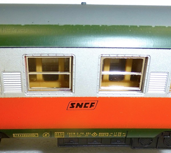 SNCF FTS Personenwagen LIMA 309239 H0 1:87 OVP å √