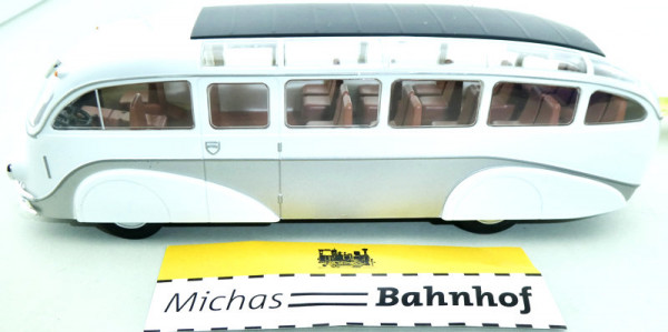 Stromlinienbus LO3100 Mercedes Benz Bus 1:43 OVP NEU HE2 µ