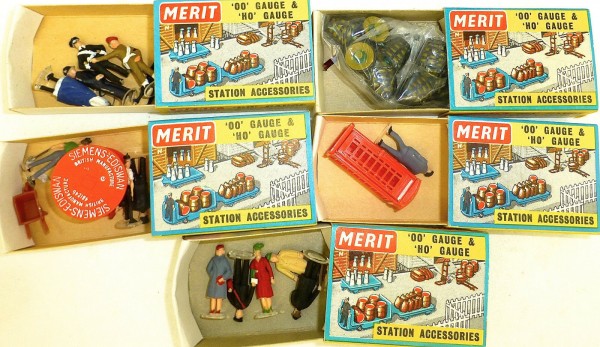 5 Figurensets Merit 5006 5058 5078 5092 5123 OVP 00 H0 Gauge #LI2 å *