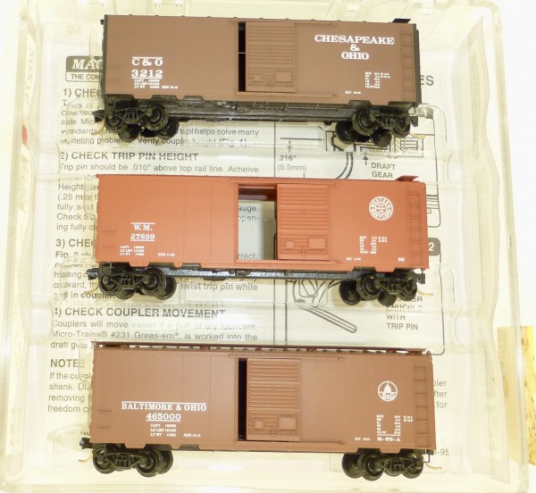 Micro Trains Line 20276-2 The Cat Pac 3-tlg SET 40&#039; St Box Car OVP 1:160 #Z02 å