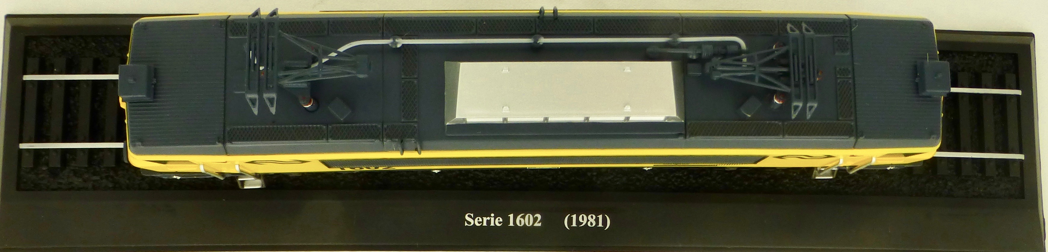 Elektrolok Serie 1602 (1981) H0 187 Standmodell auf Sockel Atlas