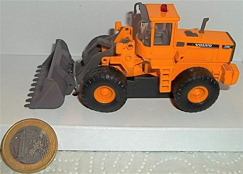 Volvo L150C Radlader 1/87 Ladegut f. Märklin Ladegut µ GD1 *