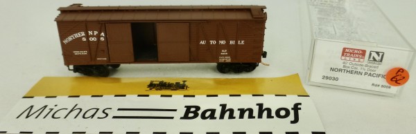 Northern Pacific 40&#039; Outside Braced Box Car Micro Trains Line 29030 1:160 P62 å