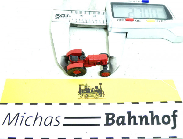 Traktor Fahr Schlepper rot Metall Kleinserie TT 1:120 å