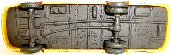 03 ZISS 155 Resin Bus rot creme V&amp;V H0 1:87 BF15 å *