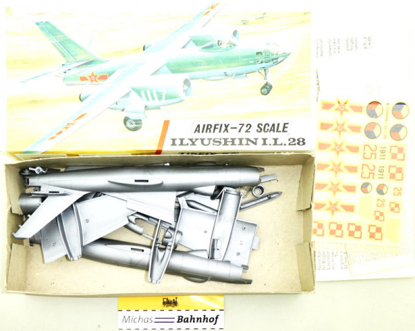 Airfix ILYUSHIN IL28 Flugzeug 1:72 Bausatz OVP HB1 å