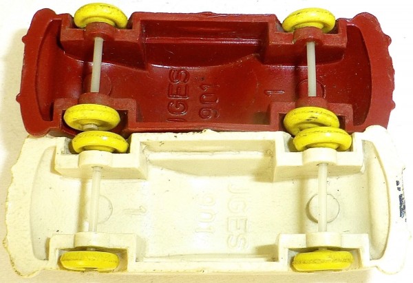 2 Limousinen rot und weiß IGES 901 H0 1:87 å √