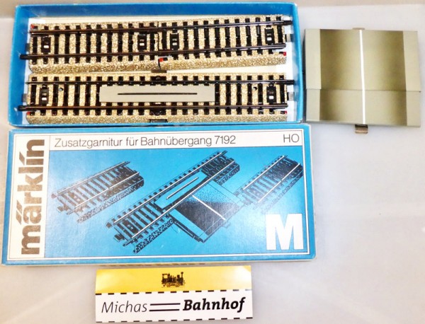 Zusatzgarnitur für Bahnübergang 7192 Märklin 7193 M-Gleis H0 OVP LH2 å