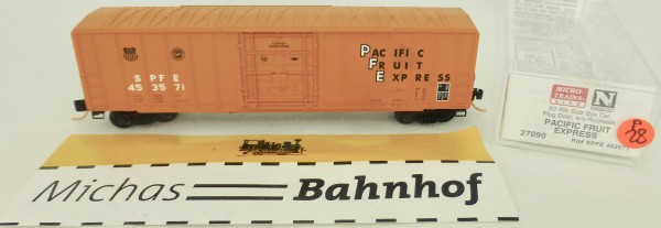 Pacific Fruit Ex 50&#039; Rib Side Boxcar 453571 Micro Trains Line 27090 1:160 P28 å
